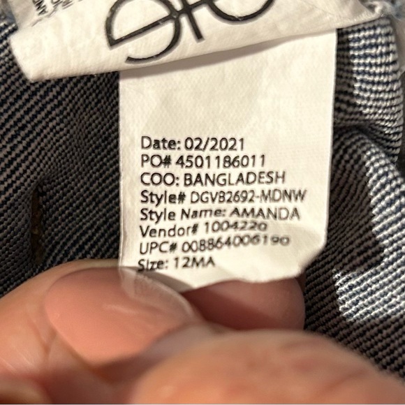 Gloria Vanderbilt boot cut jeans - Picture 7 of 9